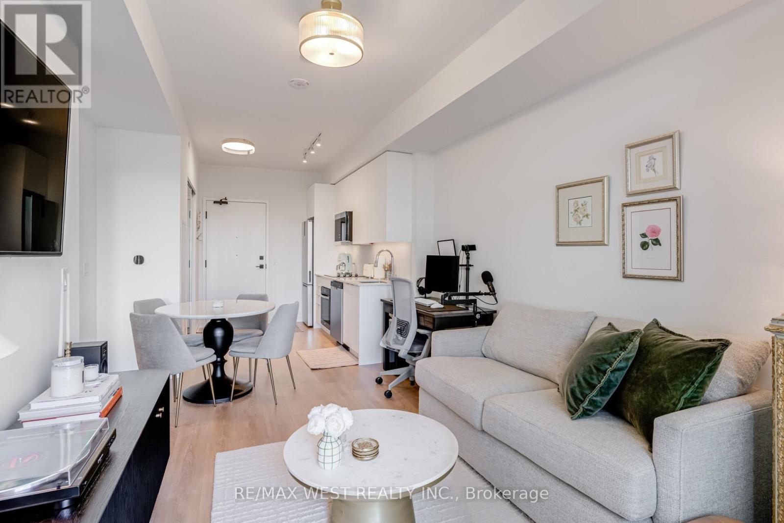 511 - 474 Caldari Road, Vaughan, Ontario  L4K 0R5 - Photo 17 - N12446441