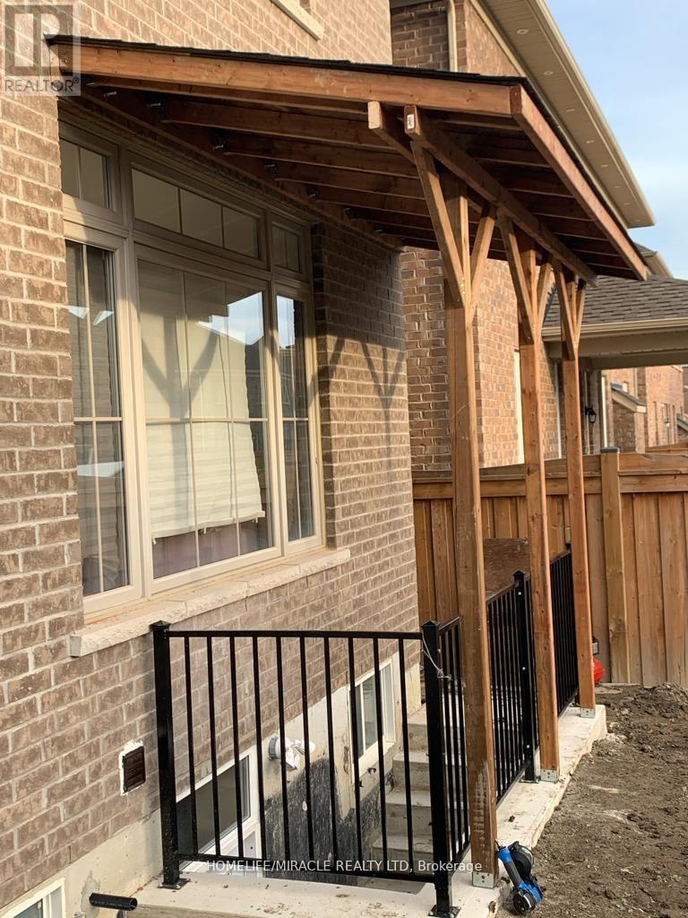Bsmt - 17 Spain Crescent, Brampton, Ontario  L6P 4G8 - Photo 19 - W12445876