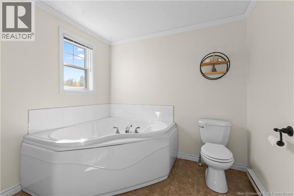 231 Bonaventure Street, Shediac, New Brunswick  E4P 0G9 - Photo 13 - NB128002