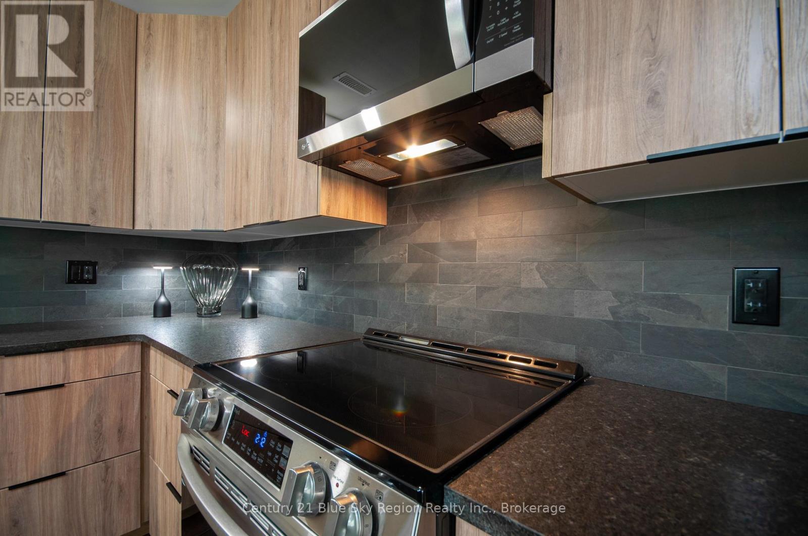 844 Macpherson Drive, East Ferris, Ontario  P0H 1K0 - Photo 12 - X12446510