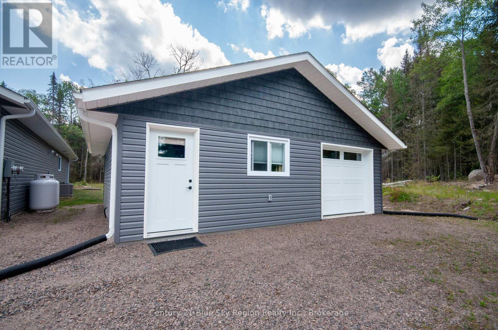 844 Macpherson Drive, East Ferris, Ontario  P0H 1K0 - Photo 26 - X12446510