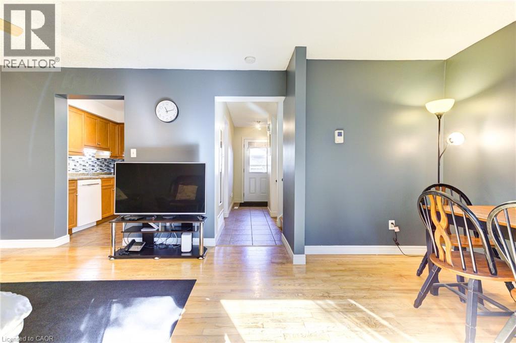 125 Sekura Crescent Unit# 29, Cambridge, Ontario  N1R 8B4 - Photo 12 - 40776406