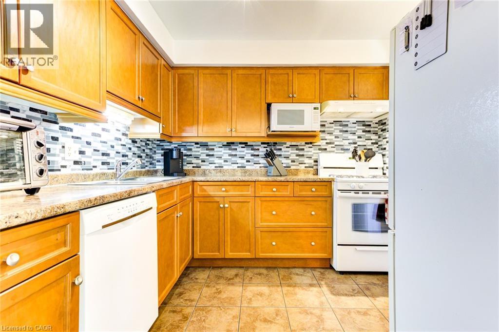 125 Sekura Crescent Unit# 29, Cambridge, Ontario  N1R 8B4 - Photo 14 - 40776406