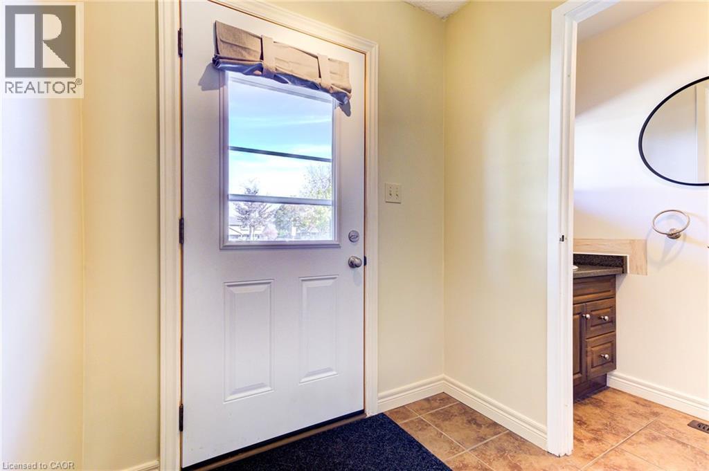 125 Sekura Crescent Unit# 29, Cambridge, Ontario  N1R 8B4 - Photo 6 - 40776406