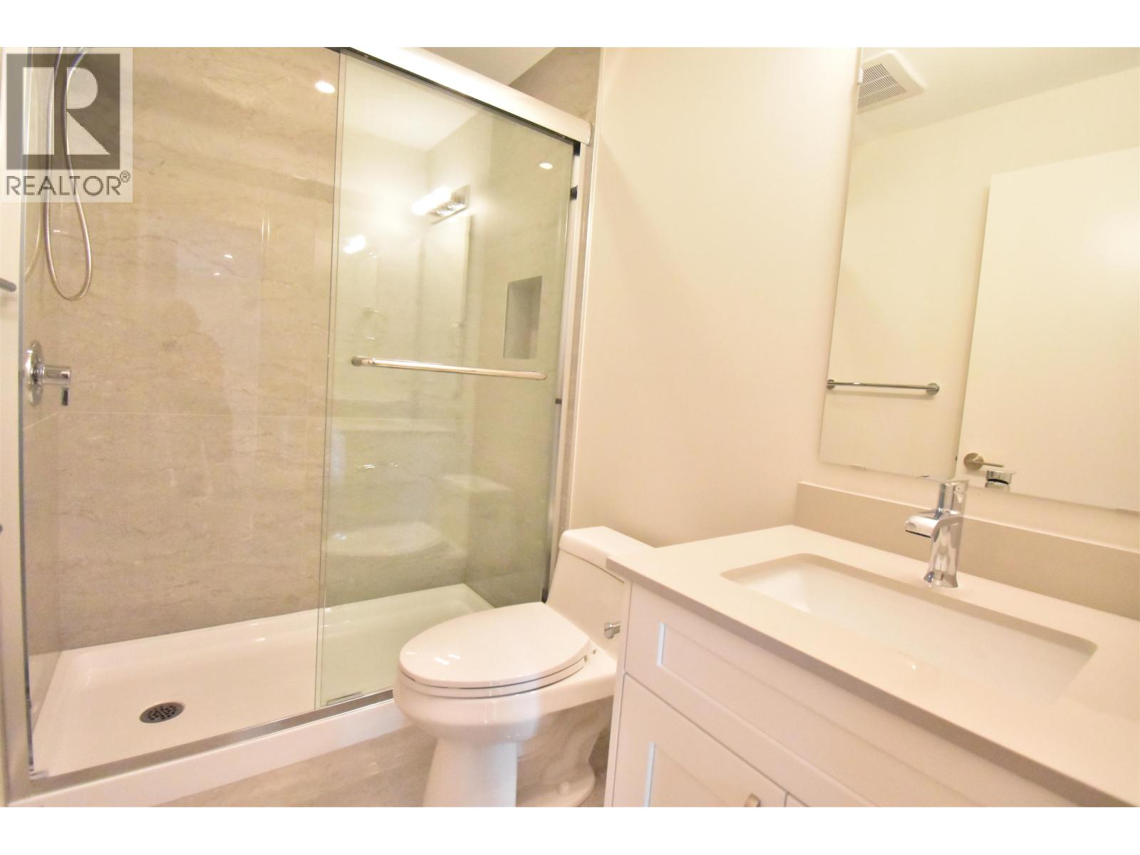 6250 Kitchener Street, Burnaby, British Columbia  V5B 2J4 - Photo 32 - R3035145