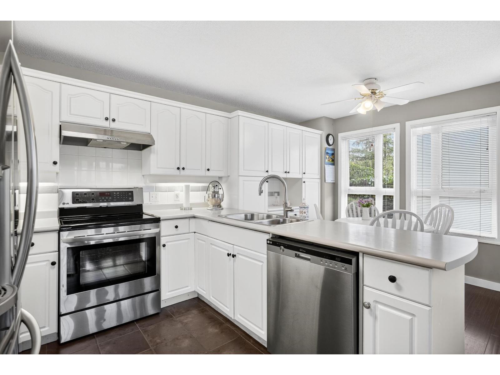 107 17740 58a Avenue, Surrey, British Columbia  V3S 8M5 - Photo 11 - R3055257