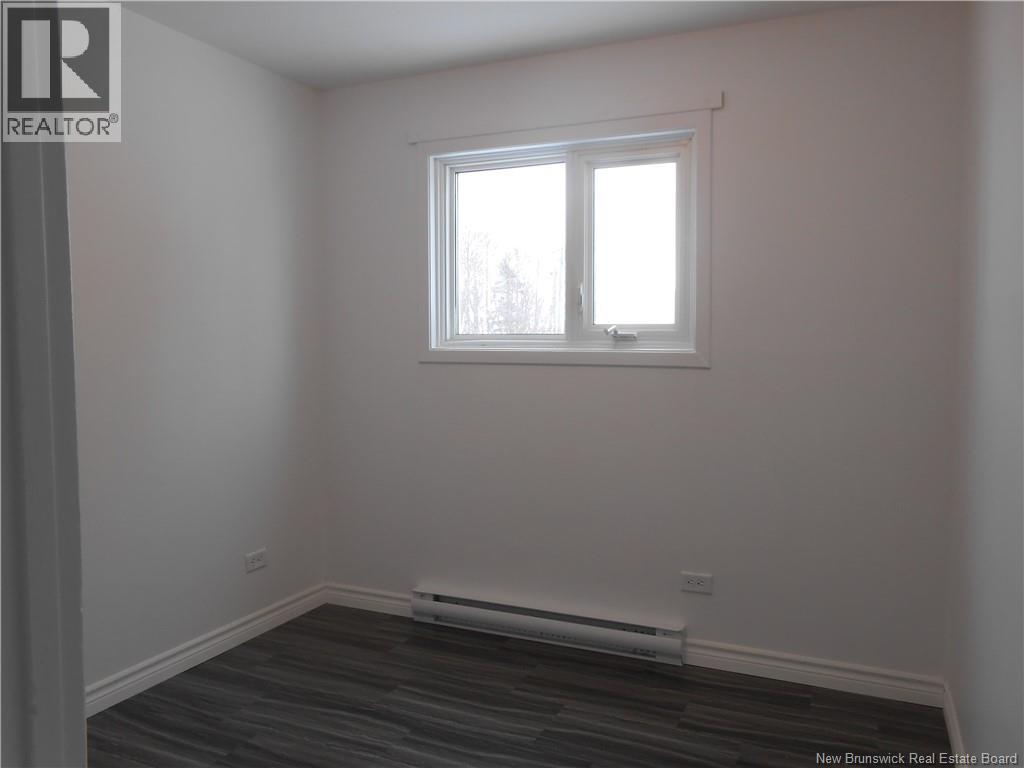 10 & 15 Lindsay Street, Bathurst, New Brunswick  E2A 7J7 - Photo 8 - NB128019