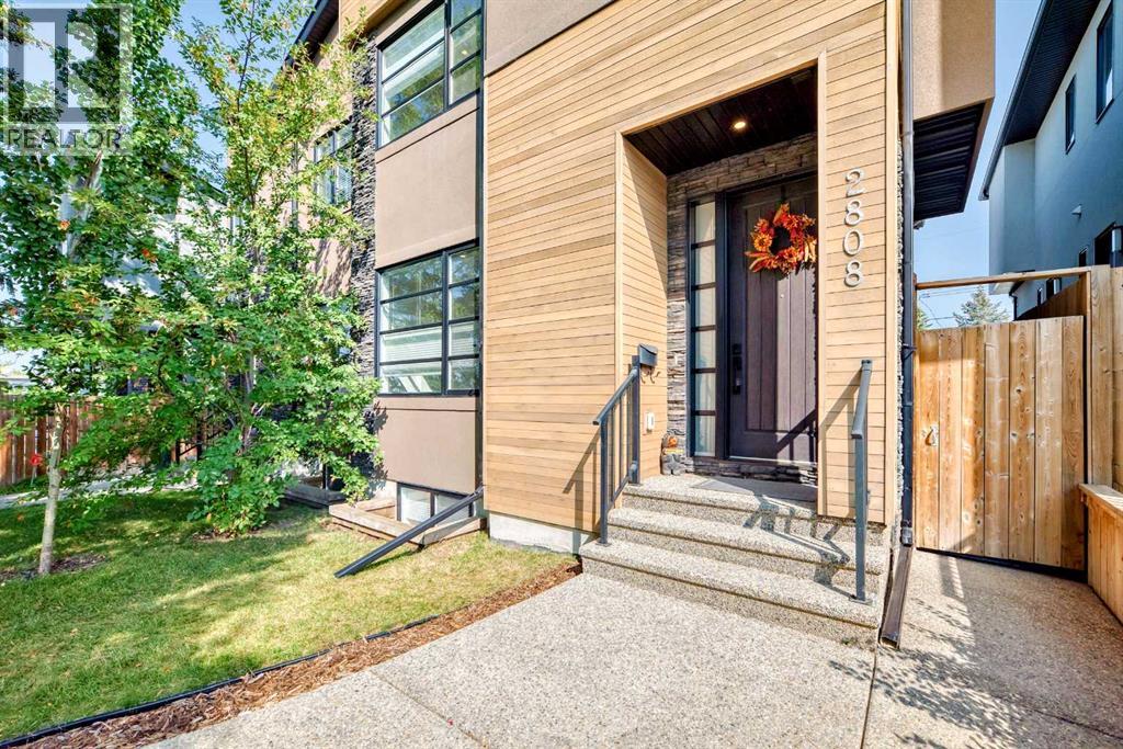 2808 39 Street Sw, Calgary, Alberta  T3E 3G7 - Photo 2 - A2255093