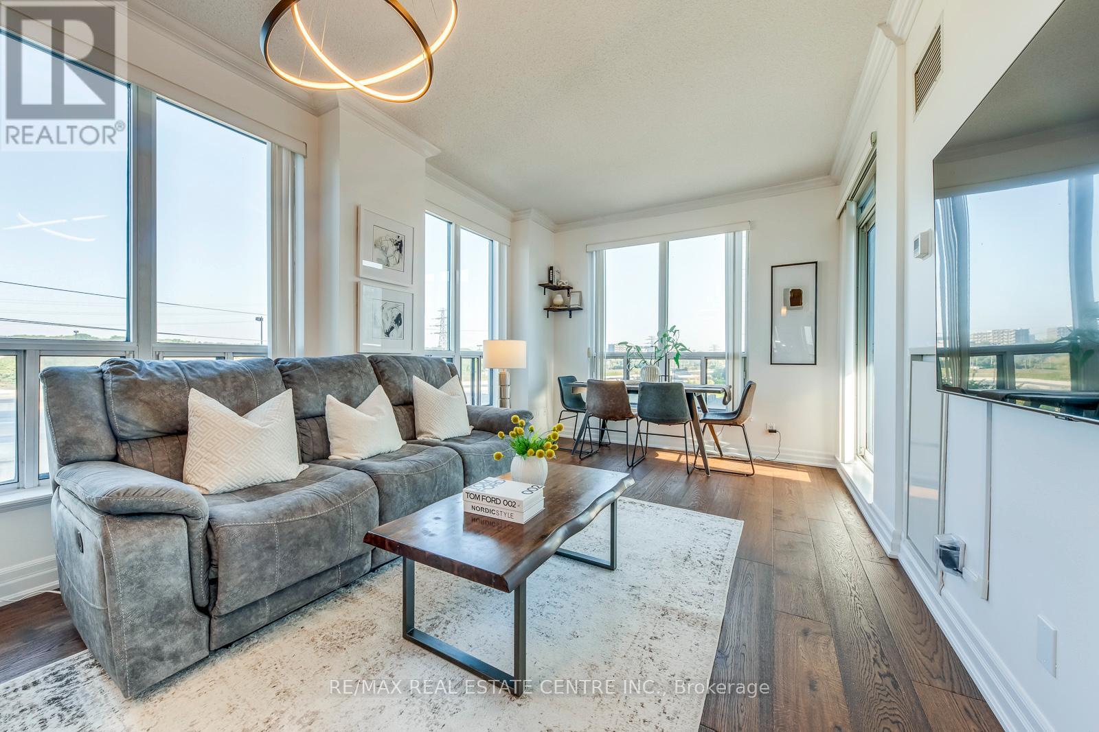 401 - 2087 Lake Shore Boulevard W, Toronto (Mimico), Ontario  M8V 4G3 - Photo 15 - W12446300
