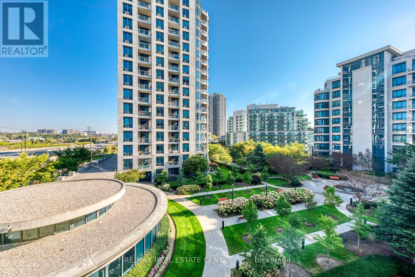 401 - 2087 Lake Shore Boulevard W, Toronto (Mimico), Ontario  M8V 4G3 - Photo 2 - W12446300