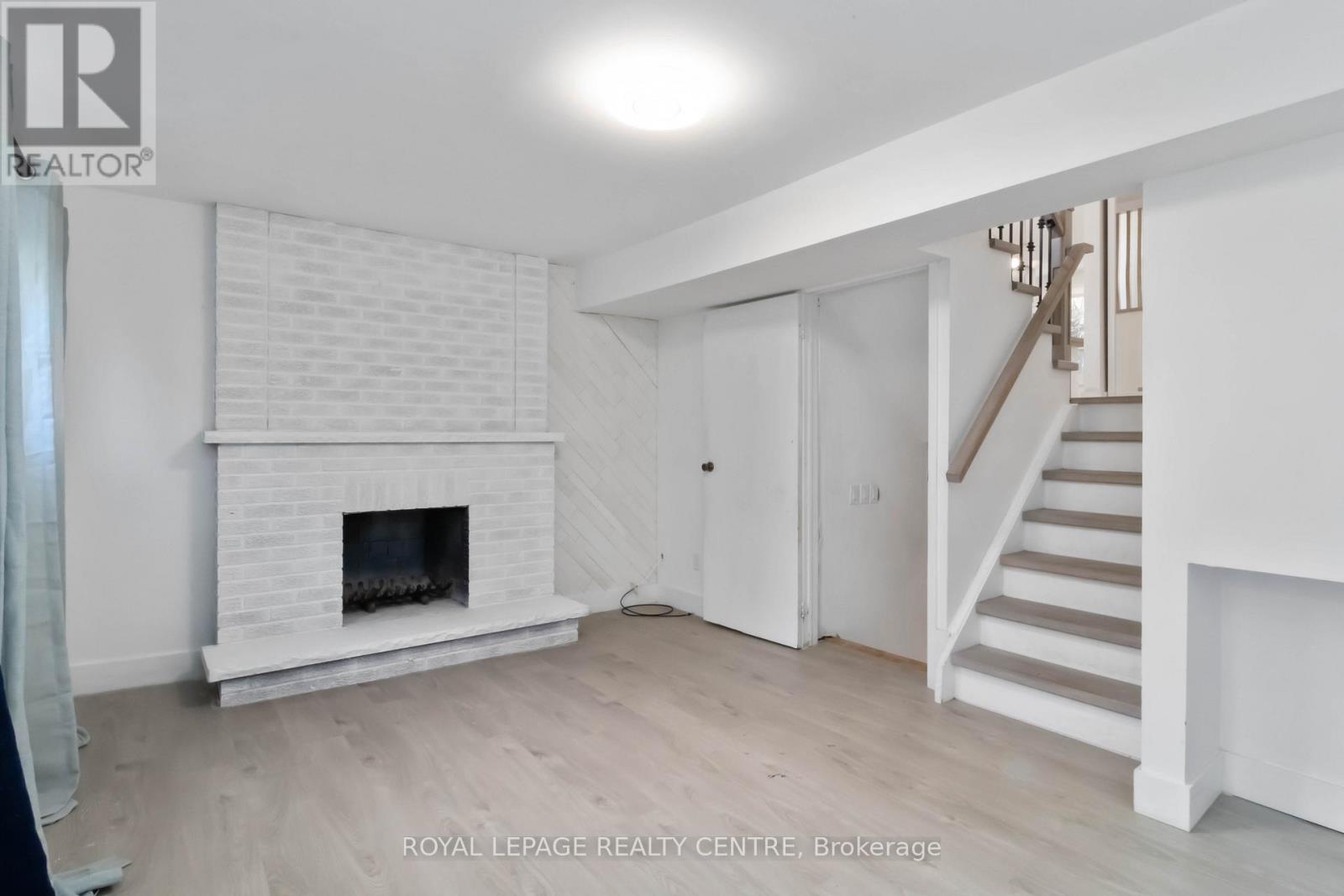 4272 Tea Garden Circle, Mississauga (Creditview), Ontario  L5B 2W8 - Photo 4 - W12446311