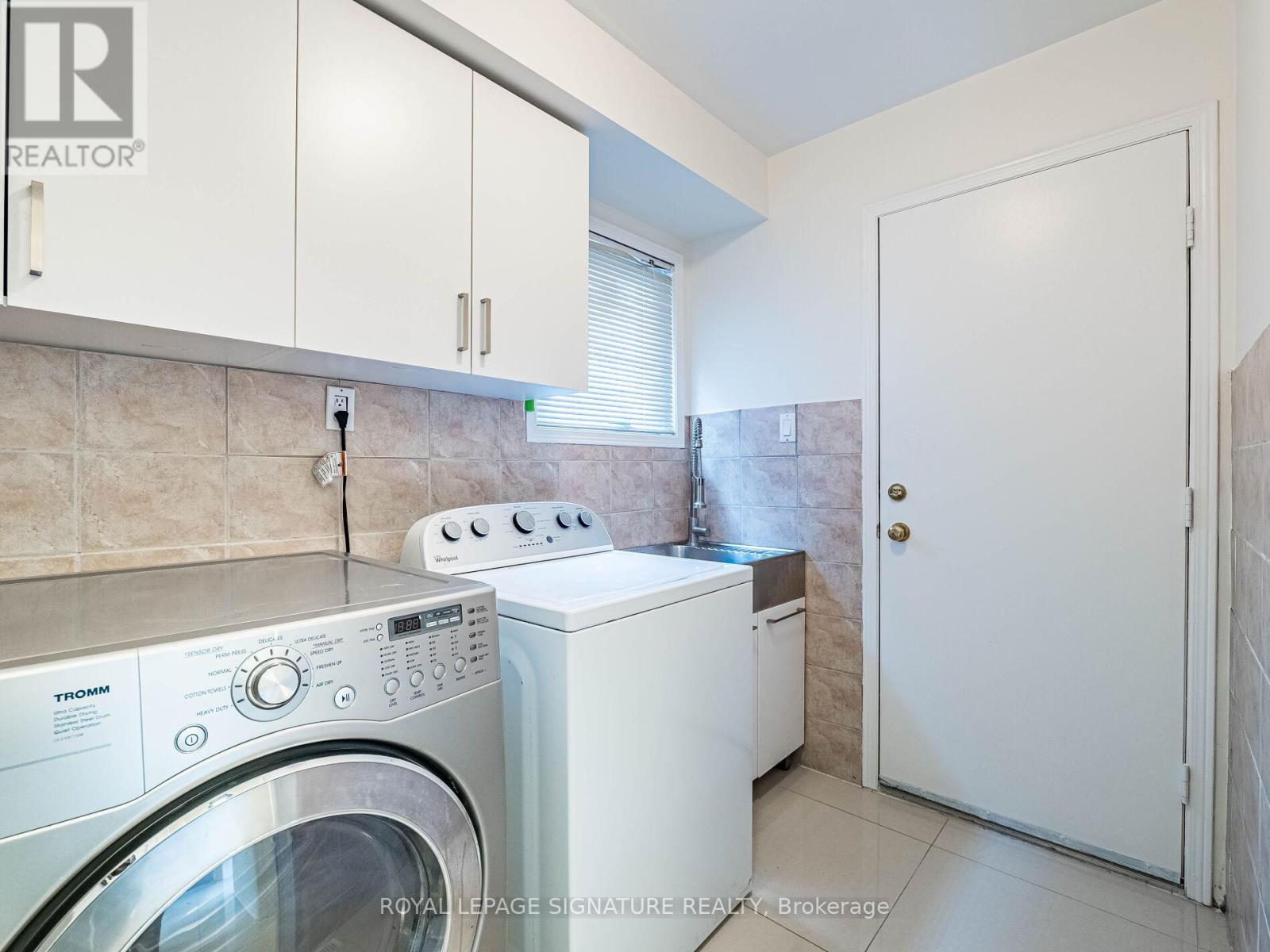 86 Valonia Drive, Brampton (Brampton North), Ontario  L6V 4K1 - Photo 22 - W12446336