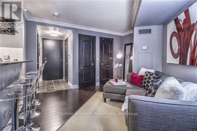 209 - 2121 Lake Shore Boulevard W, Toronto, Ontario  M8V 4E9 - Photo 3 - W12446340