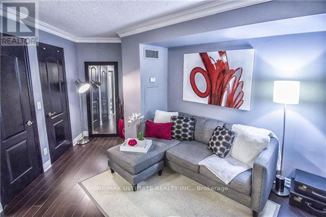 209 - 2121 Lake Shore Boulevard W, Toronto, Ontario  M8V 4E9 - Photo 5 - W12446340