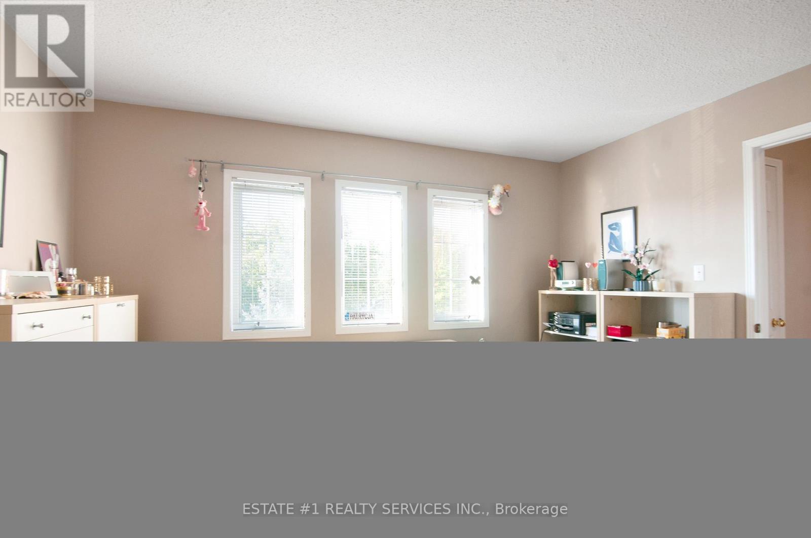 102 Cresthaven Road, Brampton, Ontario  L7A 1J4 - Photo 25 - W12446394