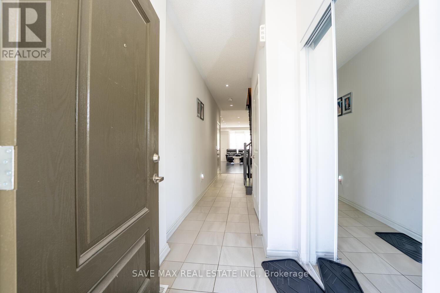 55 - 50 Edinburgh Drive, Brampton (Bram West), Ontario  L6Y 1N9 - Photo 3 - W12446447