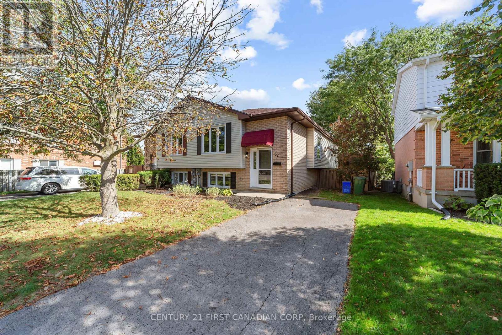 52 Stokes Road, St. Thomas, Ontario  N5R 5W7 - Photo 1 - X12446481