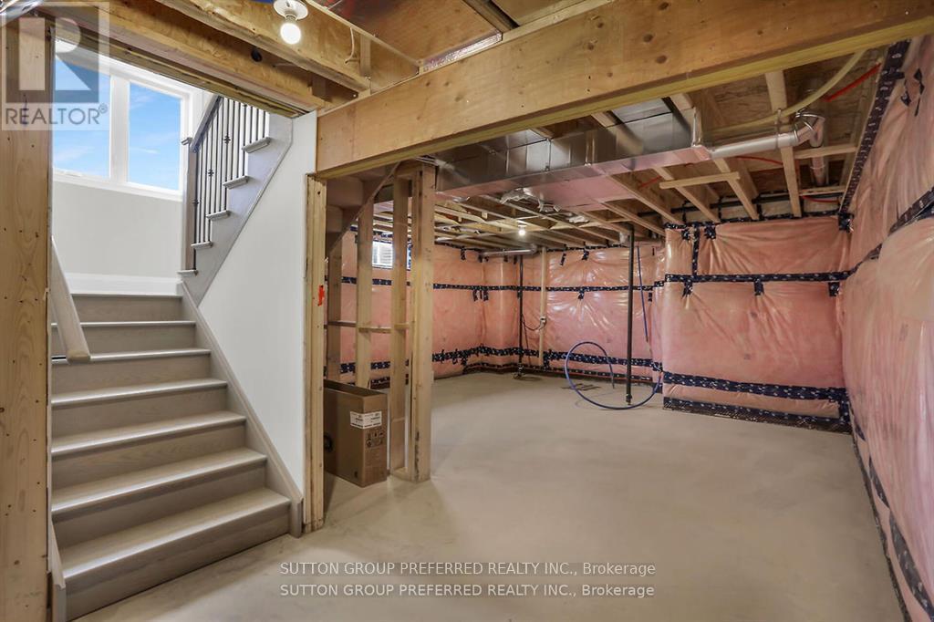 2 Bouw Place, Dutton/dunwich, Ontario  N0K 1J0 - Photo 40 - X12446490