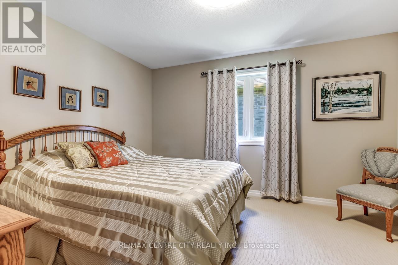 8 - 234 Peach Tree Boulevard, St. Thomas, Ontario  N5R 0G8 - Photo 15 - X12446520