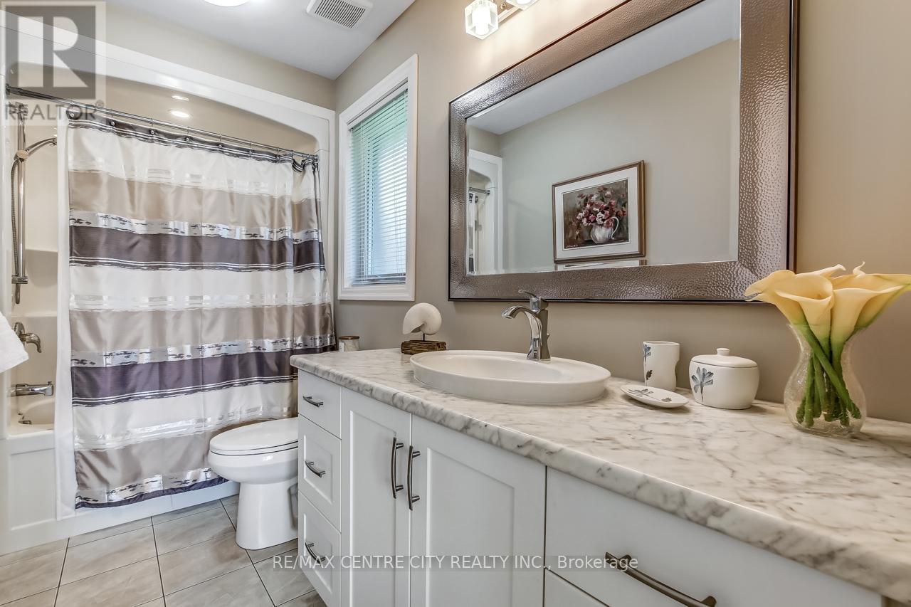 8 - 234 Peach Tree Boulevard, St. Thomas, Ontario  N5R 0G8 - Photo 18 - X12446520
