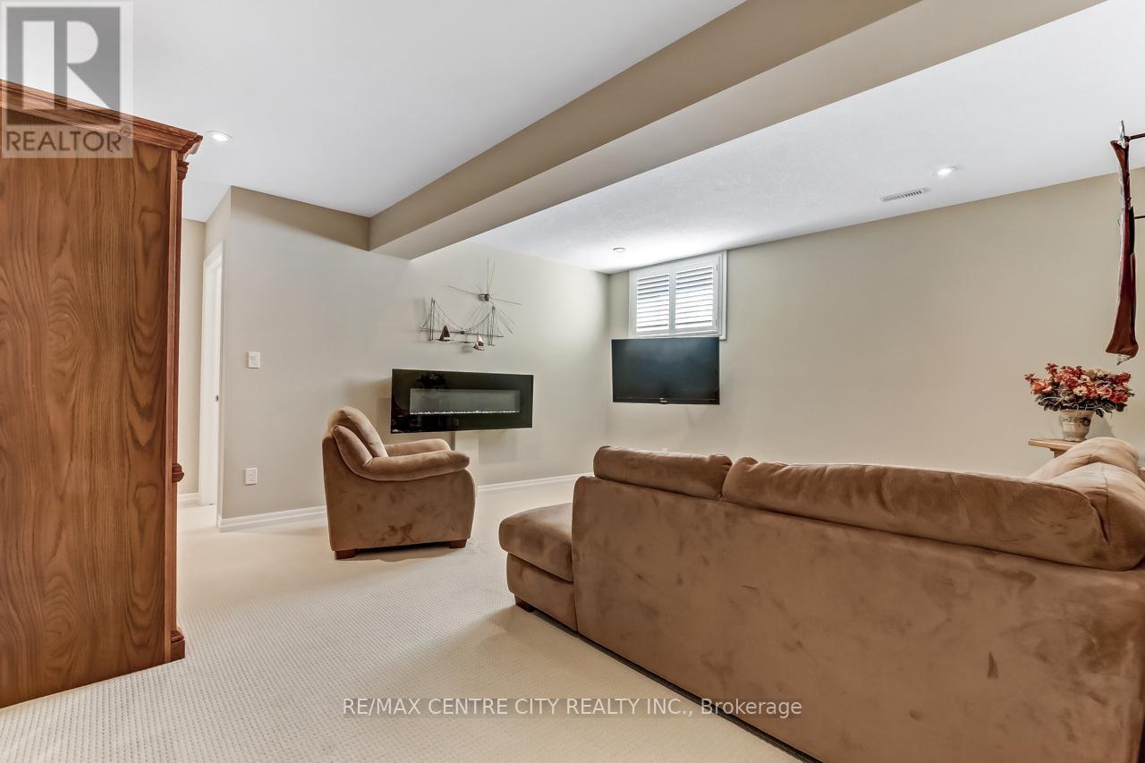 8 - 234 Peach Tree Boulevard, St. Thomas, Ontario  N5R 0G8 - Photo 20 - X12446520