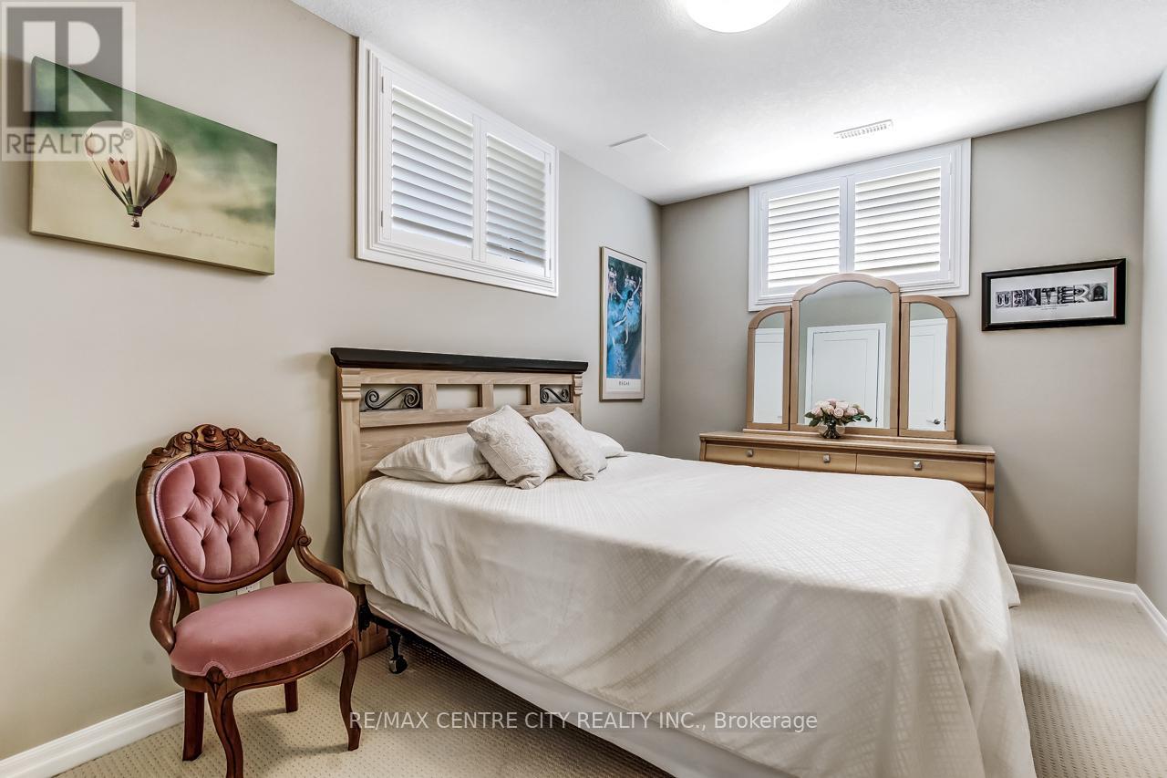 8 - 234 Peach Tree Boulevard, St. Thomas, Ontario  N5R 0G8 - Photo 23 - X12446520