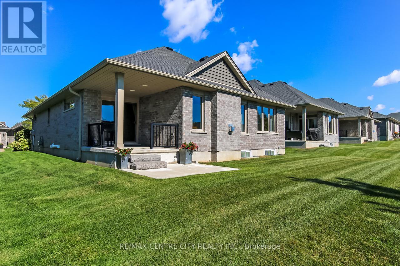 8 - 234 Peach Tree Boulevard, St. Thomas, Ontario  N5R 0G8 - Photo 27 - X12446520