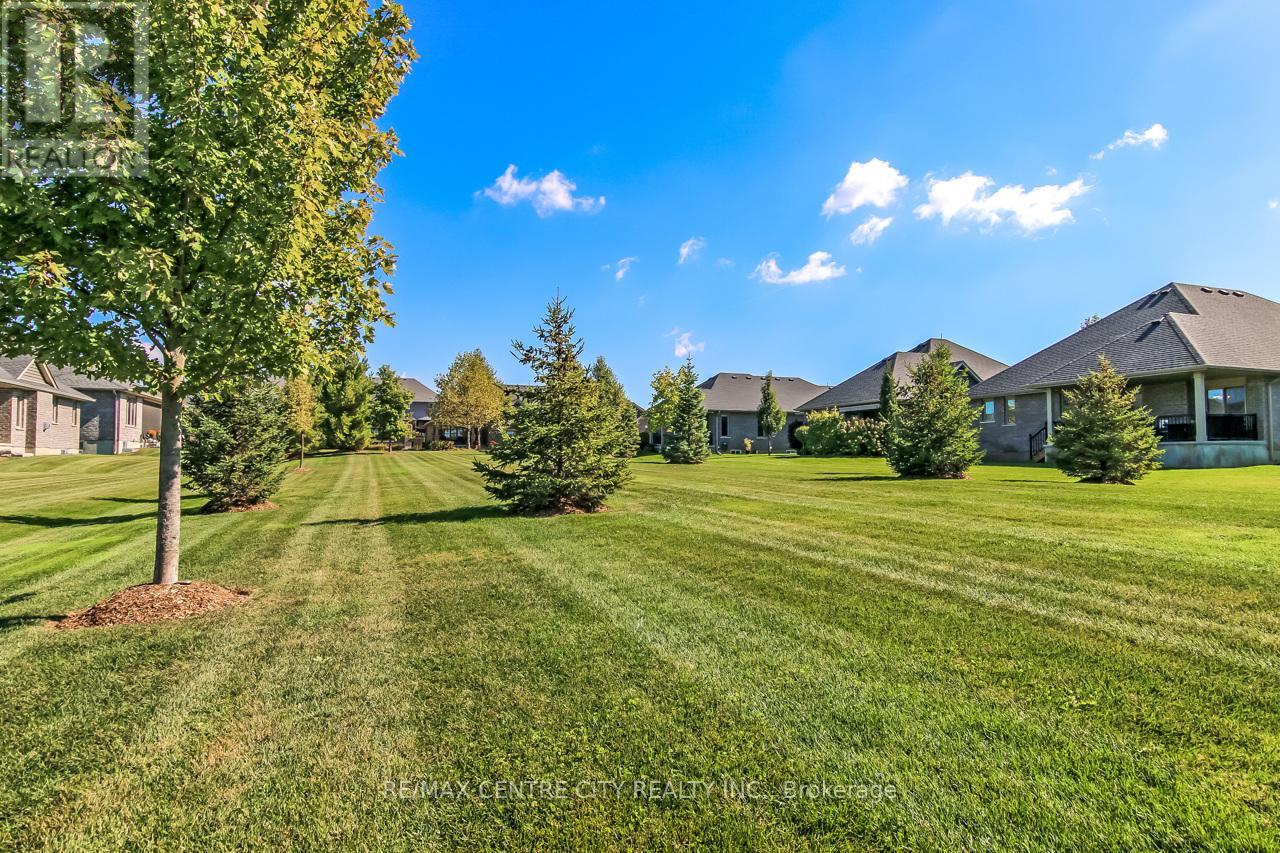 8 - 234 Peach Tree Boulevard, St. Thomas, Ontario  N5R 0G8 - Photo 28 - X12446520