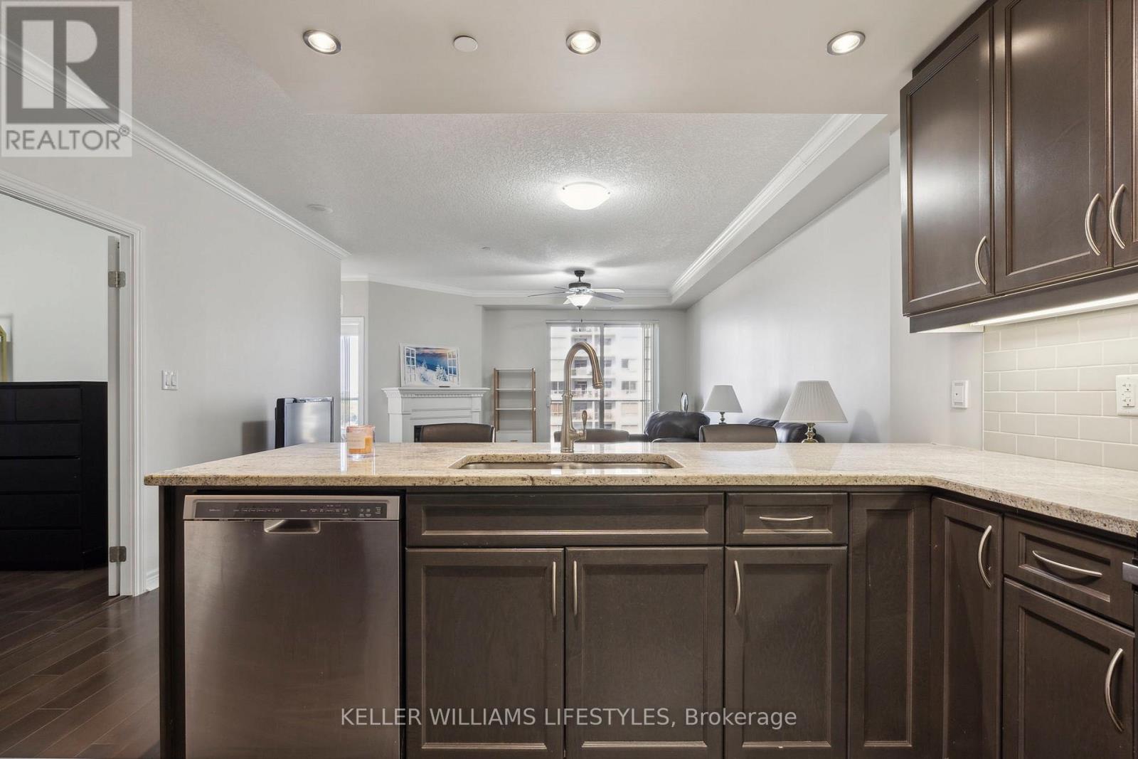 1210 - 330 Ridout Street N, London East, Ontario  N6A 0A7 - Photo 14 - X12446542