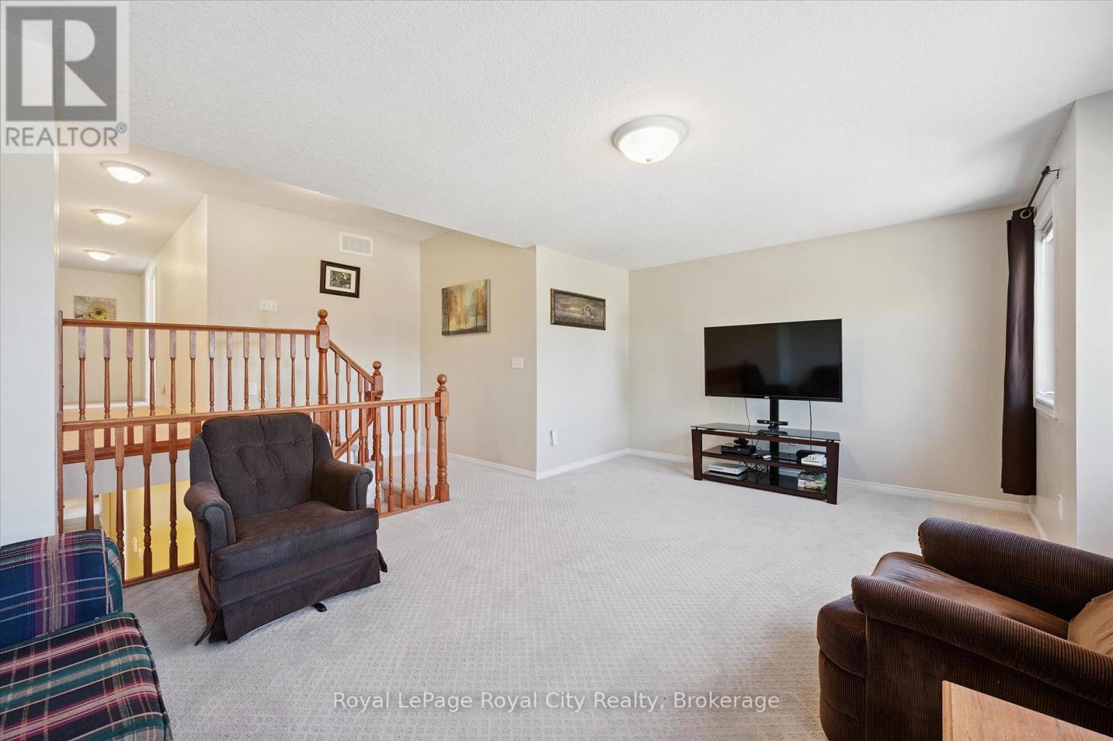 37 Shackleton Drive, Guelph, Ontario  N1E 7L3 - Photo 15 - X12446519
