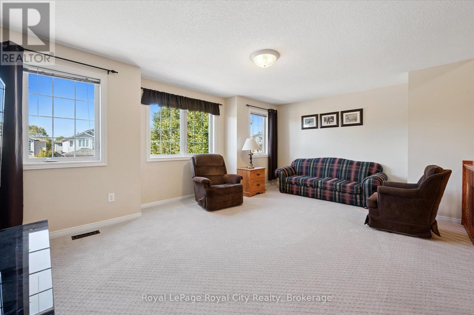 37 Shackleton Drive, Guelph, Ontario  N1E 7L3 - Photo 17 - X12446519