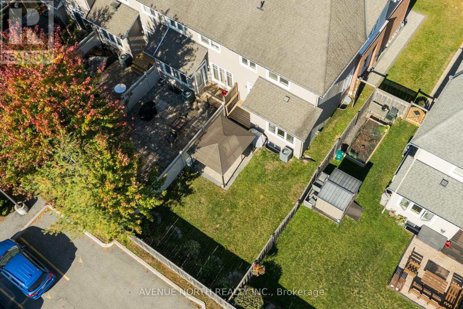 108 Hillman Marsh Way, Ottawa, Ontario  K1T 0B1 - Photo 7 - X12446462