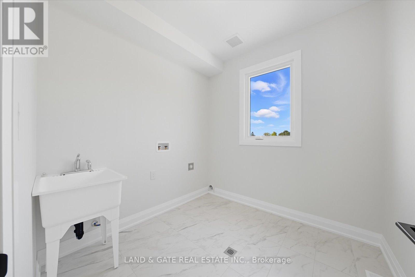 965 Queensdale Avenue, Oshawa, Ontario  L1H 1H4 - Photo 46 - E12444124