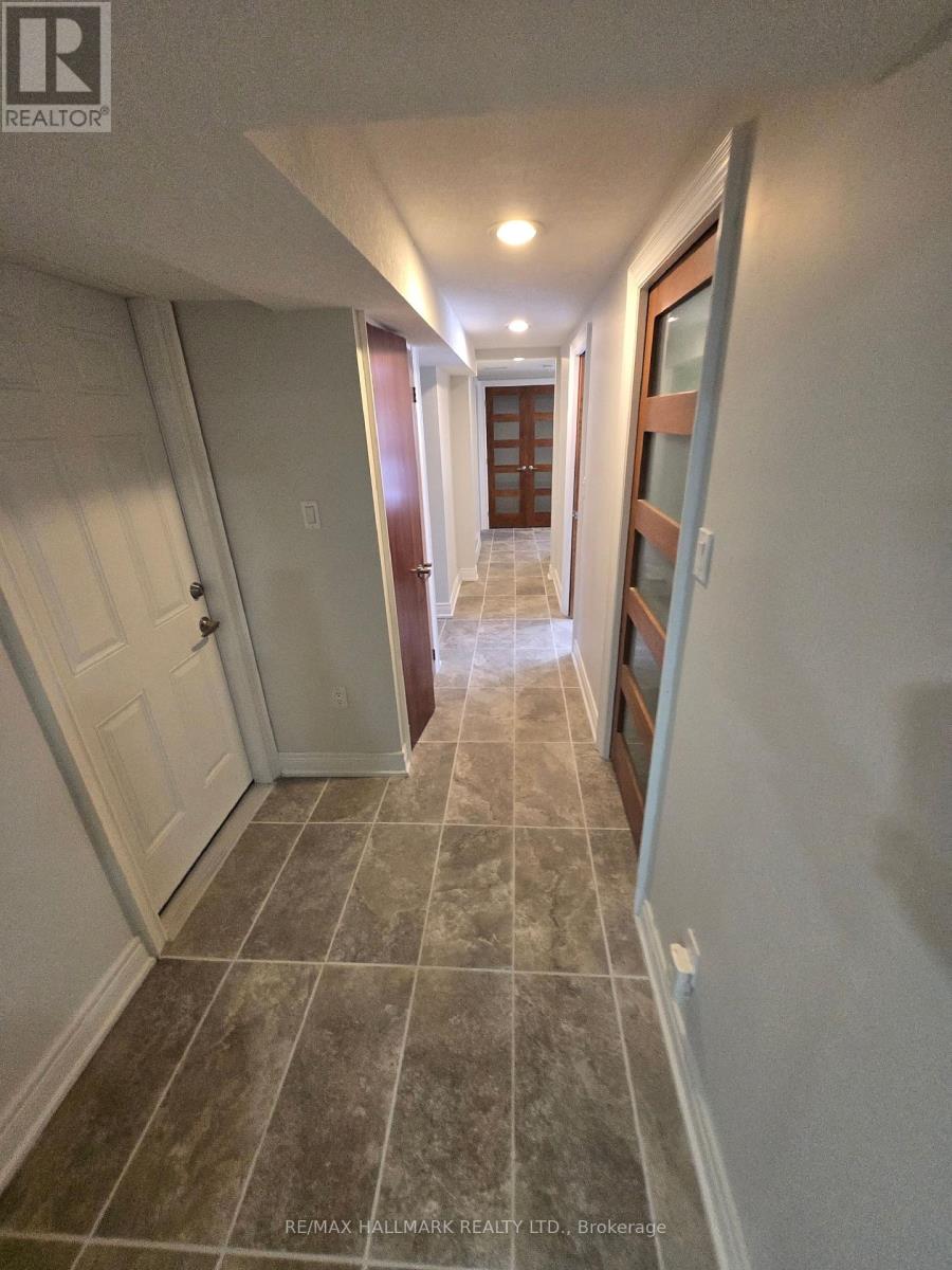 101 - 18 Summerside Crescent, Cambridge, Ontario  N1R 5S2 - Photo 25 - X12446350