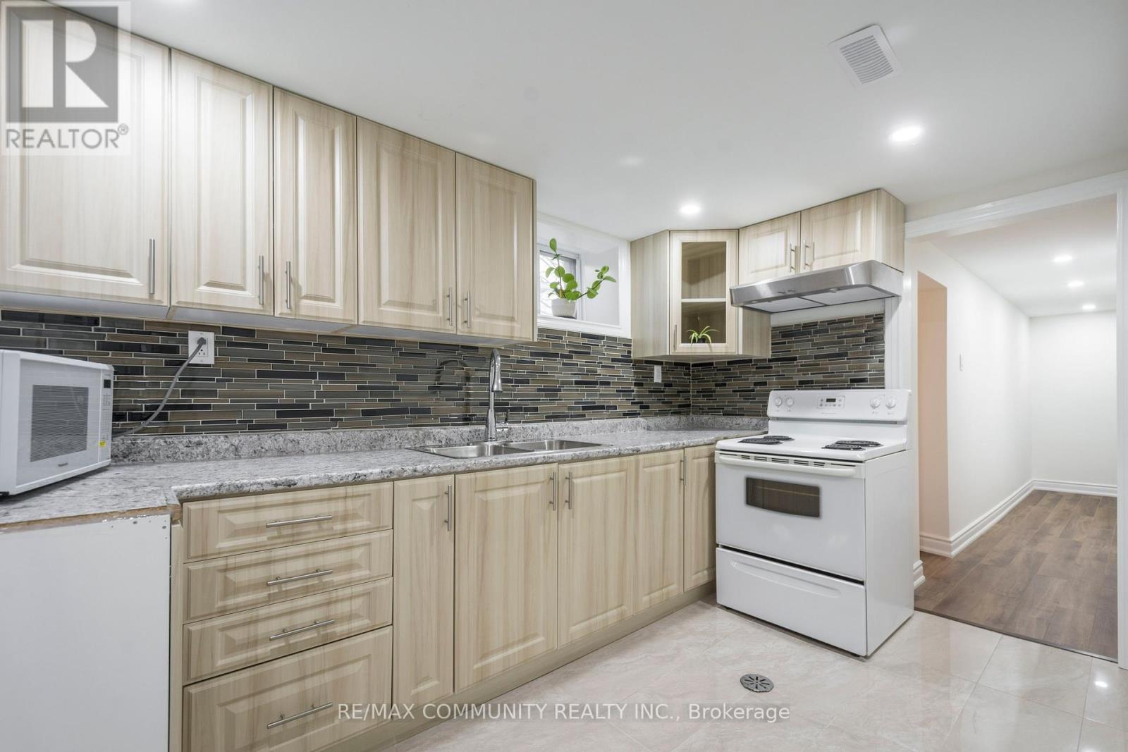Basement - 69 Elizabeth Crescent, Belleville, Ontario  K8N 1K7 - Photo 4 - X12446449