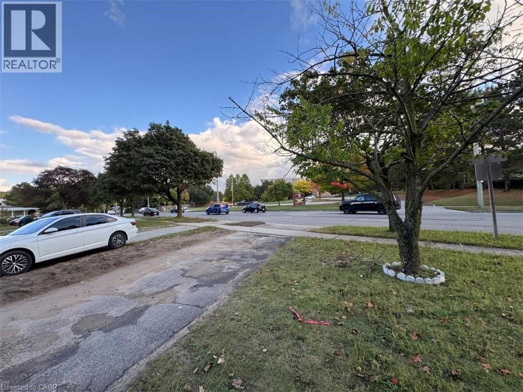 276 Erb Street E, Waterloo, Ontario  N2J 1N7 - Photo 19 - 40775971
