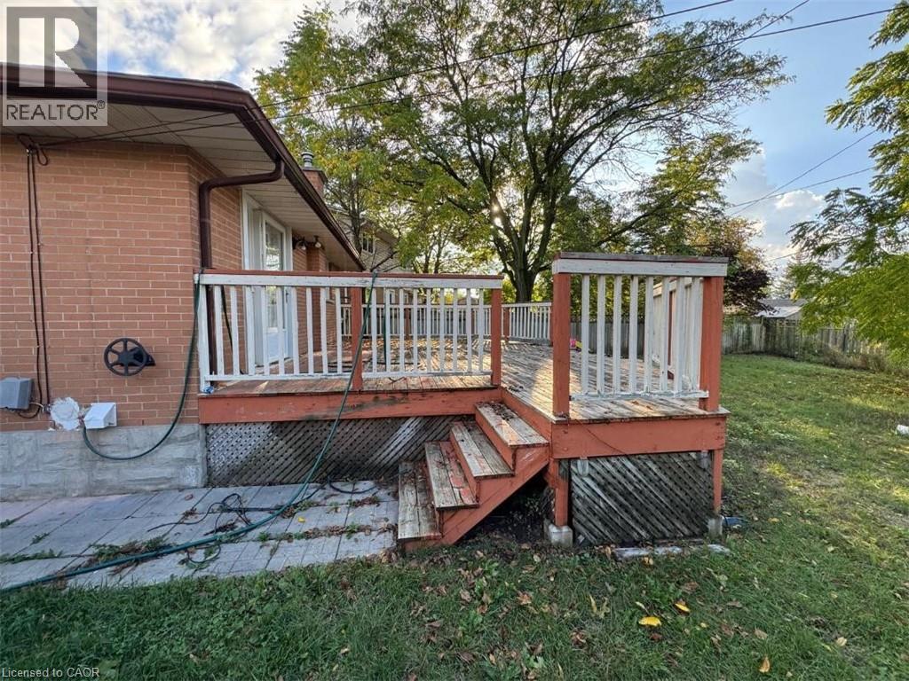 276 Erb Street E, Waterloo, Ontario  N2J 1N7 - Photo 3 - 40775971
