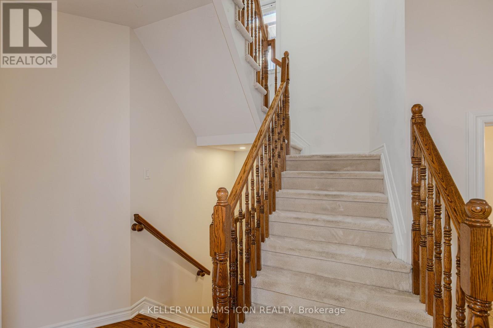245 Kiwanis Court, Ottawa, Ontario  K1T 0H6 - Photo 21 - X12405751