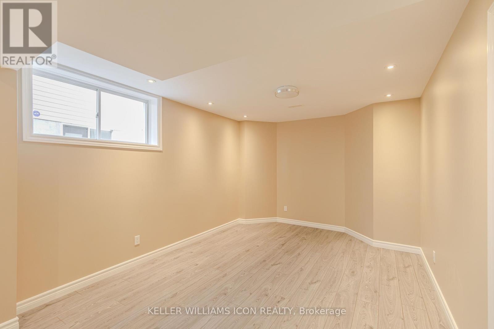 245 Kiwanis Court, Ottawa, Ontario  K1T 0H6 - Photo 42 - X12405751