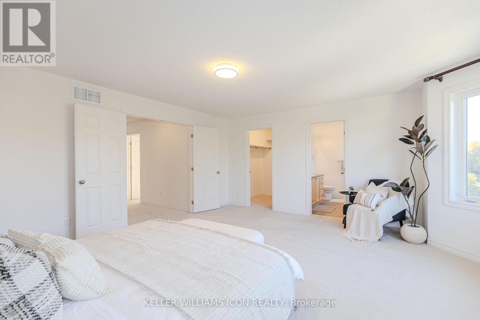 245 Kiwanis Court, Ottawa, Ontario  K1T 0H6 - Photo 25 - X12405751