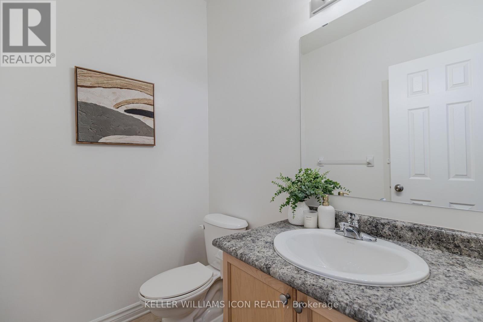 245 Kiwanis Court, Ottawa, Ontario  K1T 0H6 - Photo 6 - X12405751
