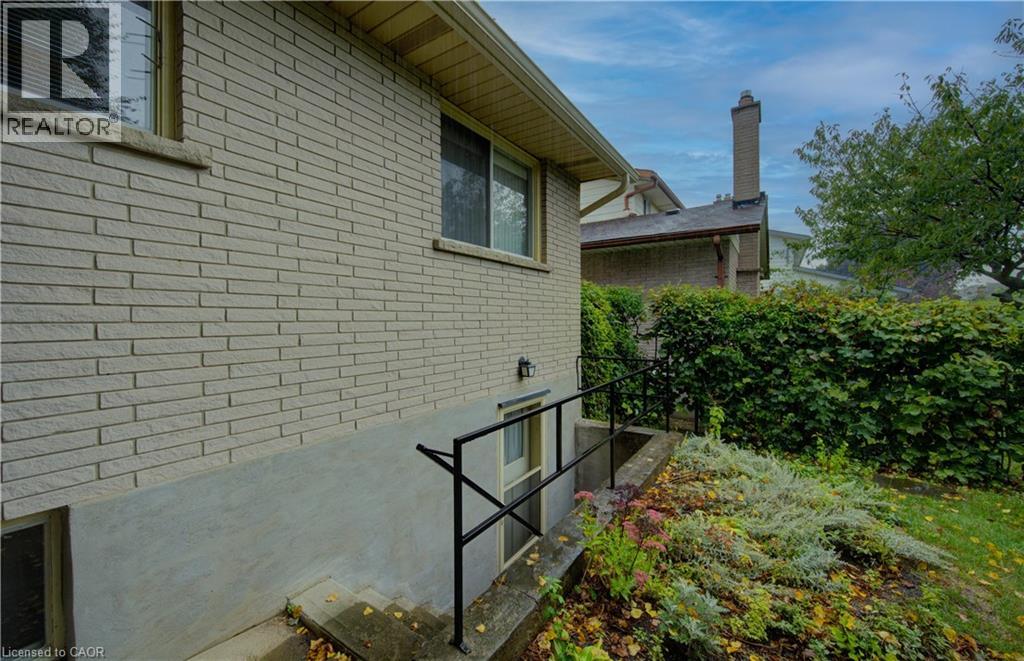 45 Wimbleton Crescent, Kitchener, Ontario  N2B 3K4 - Photo 10 - 40773747