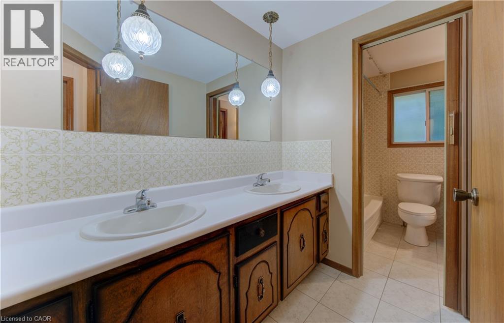 45 Wimbleton Crescent, Kitchener, Ontario  N2B 3K4 - Photo 39 - 40773747