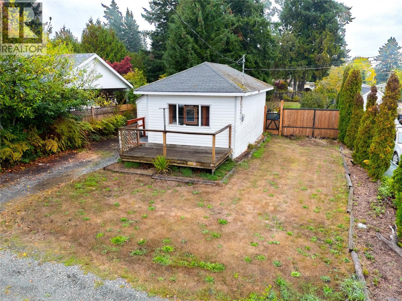 2883 Rose St, Chemainus, British Columbia