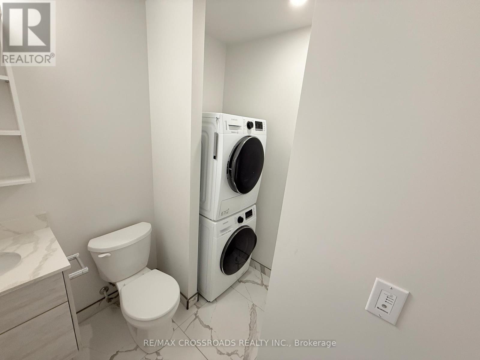810 - 60 Frederick Street, Kitchener, Ontario  N2H 0C7 - Photo 10 - X12415461