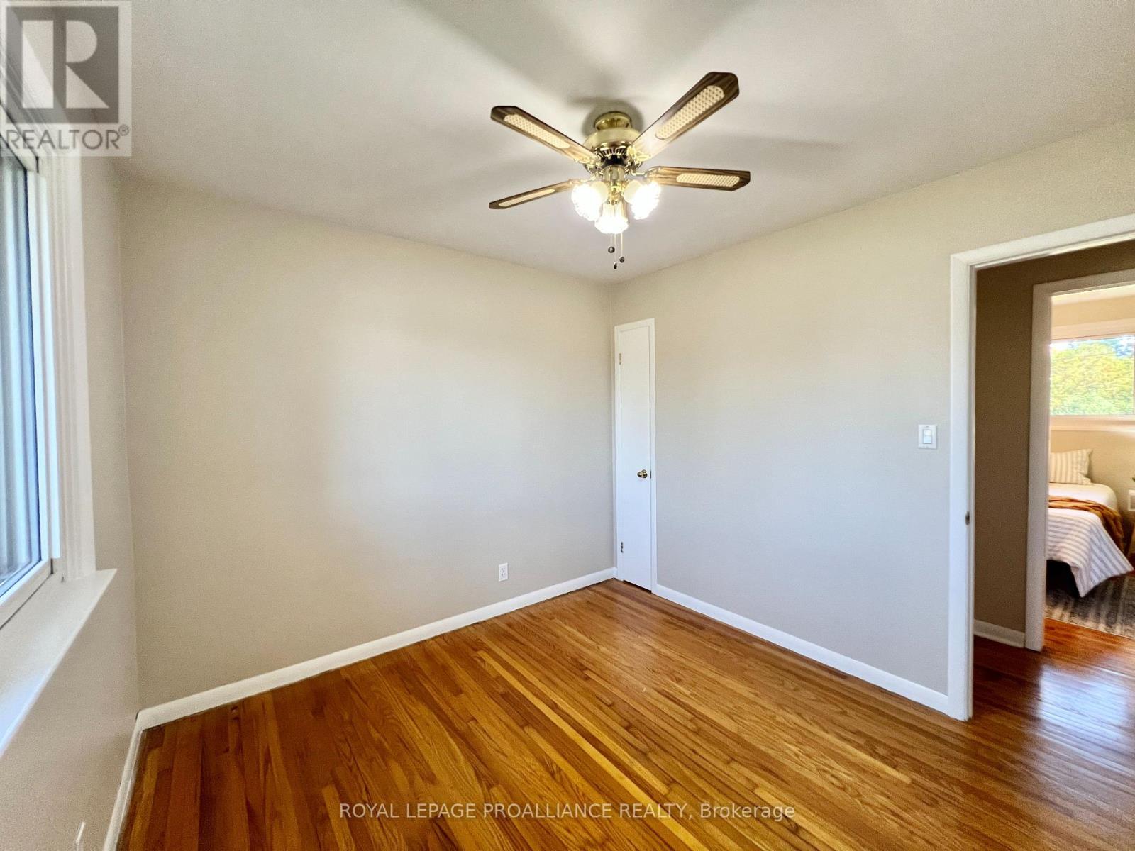 232 Montrose Road, Quinte West, Ontario  K8R 1A9 - Photo 14 - X12446509