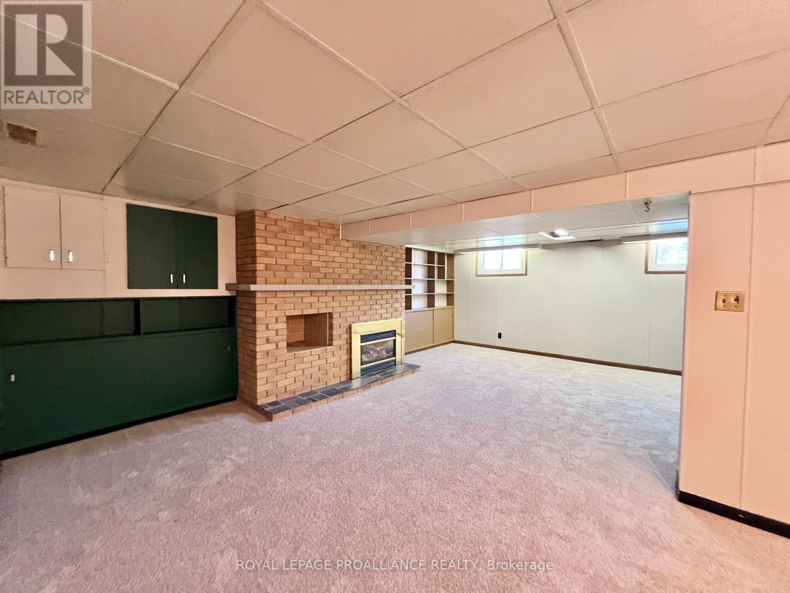 232 Montrose Road, Quinte West, Ontario  K8R 1A9 - Photo 20 - X12446509