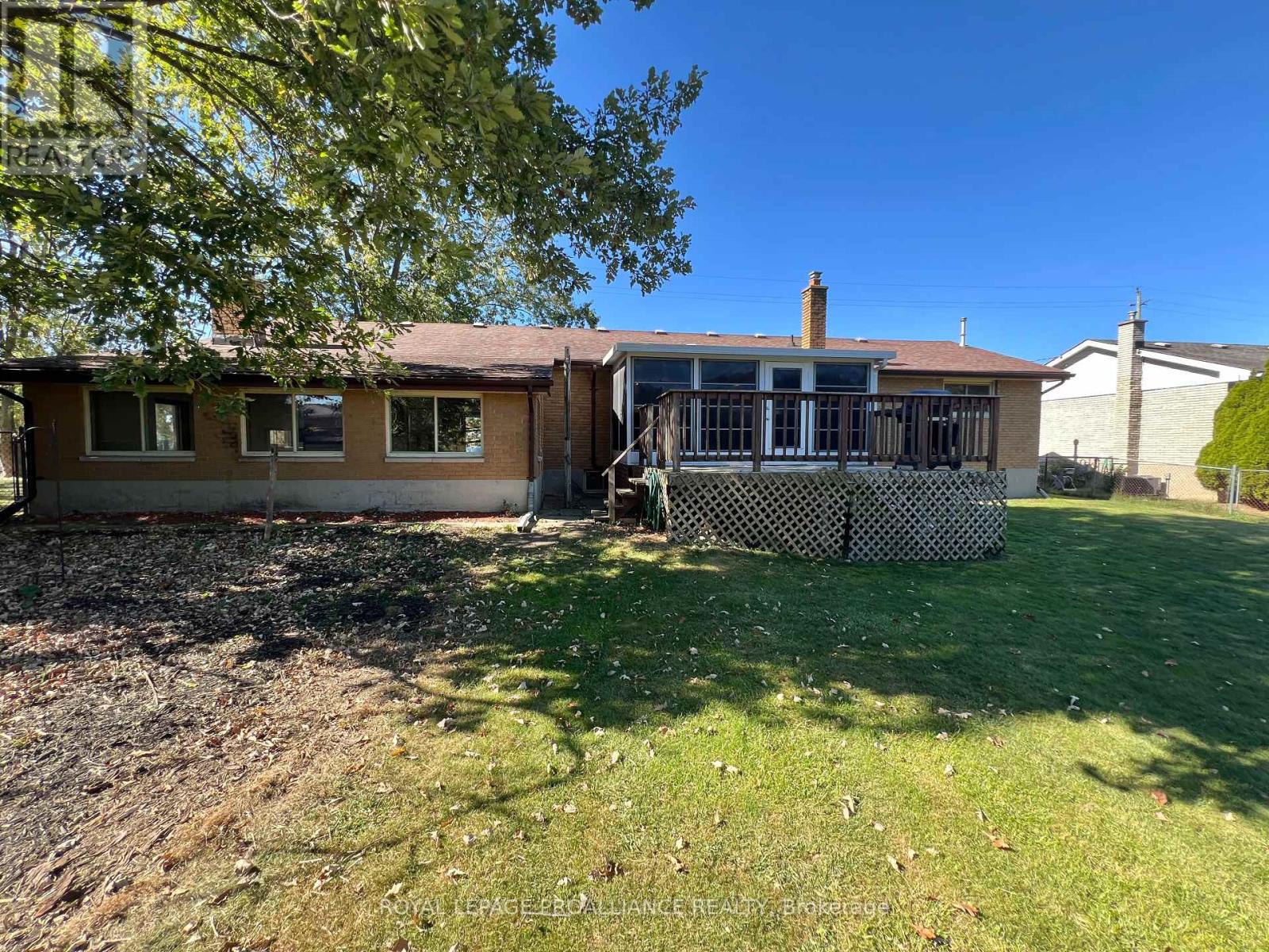 232 Montrose Road, Quinte West, Ontario  K8R 1A9 - Photo 27 - X12446509