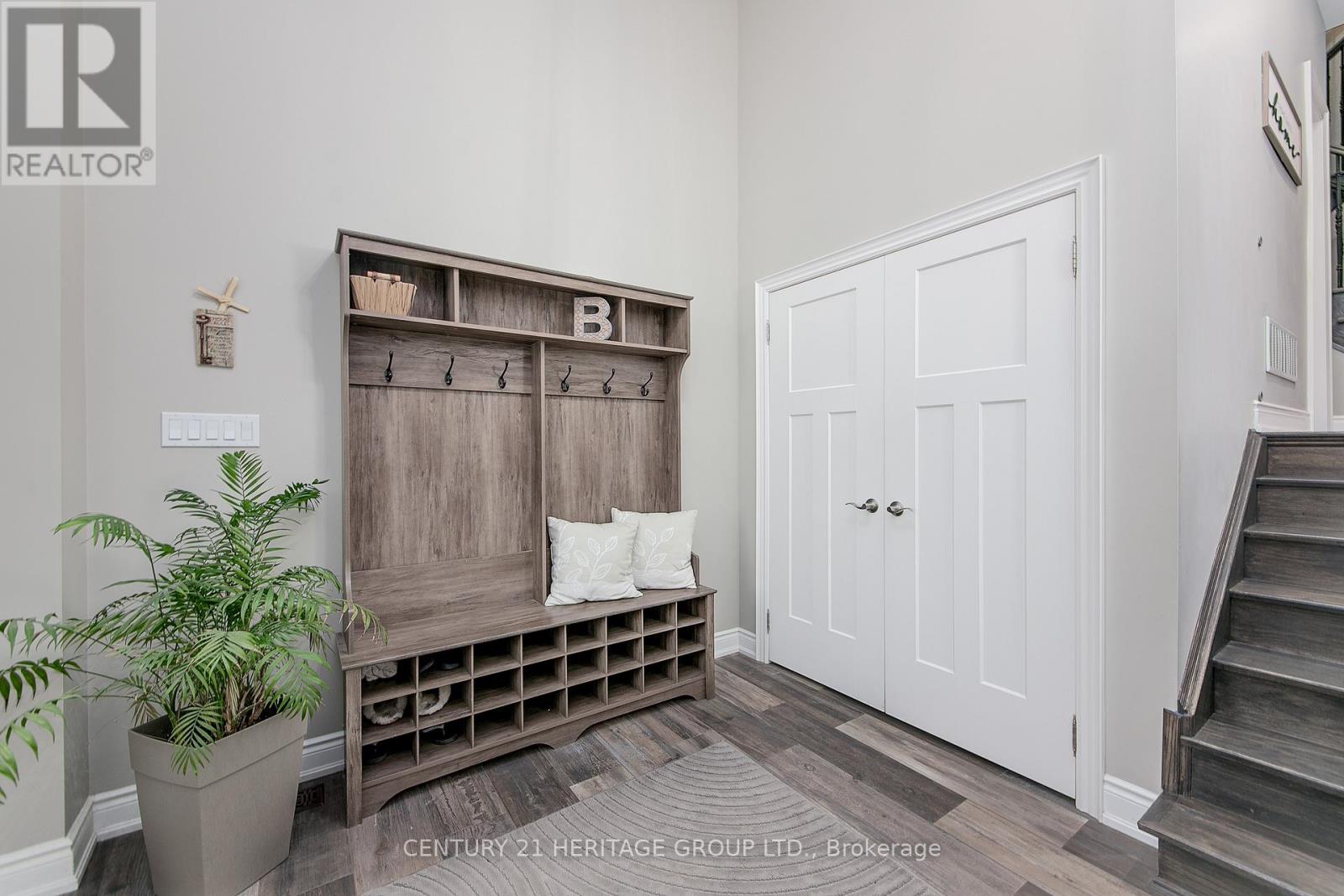 807a Montsell Avenue, Georgina, Ontario  L0E 1S0 - Photo 6 - N12127308