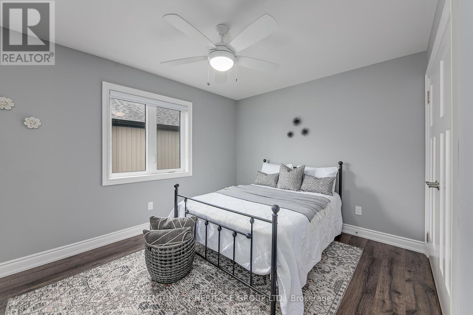 807a Montsell Avenue, Georgina, Ontario  L0E 1S0 - Photo 25 - N12127308